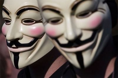 586881_anonymous-atacan-sitios-oficiales-canada